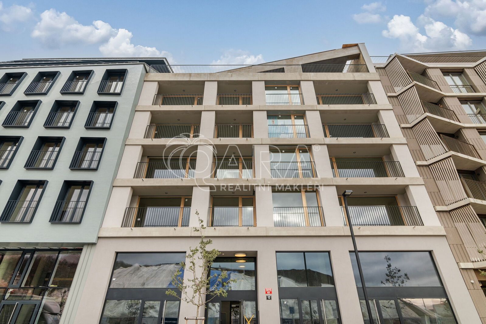 Pronájem byt 2+kk, 45,6 m, balkon 8,9 m, sklep