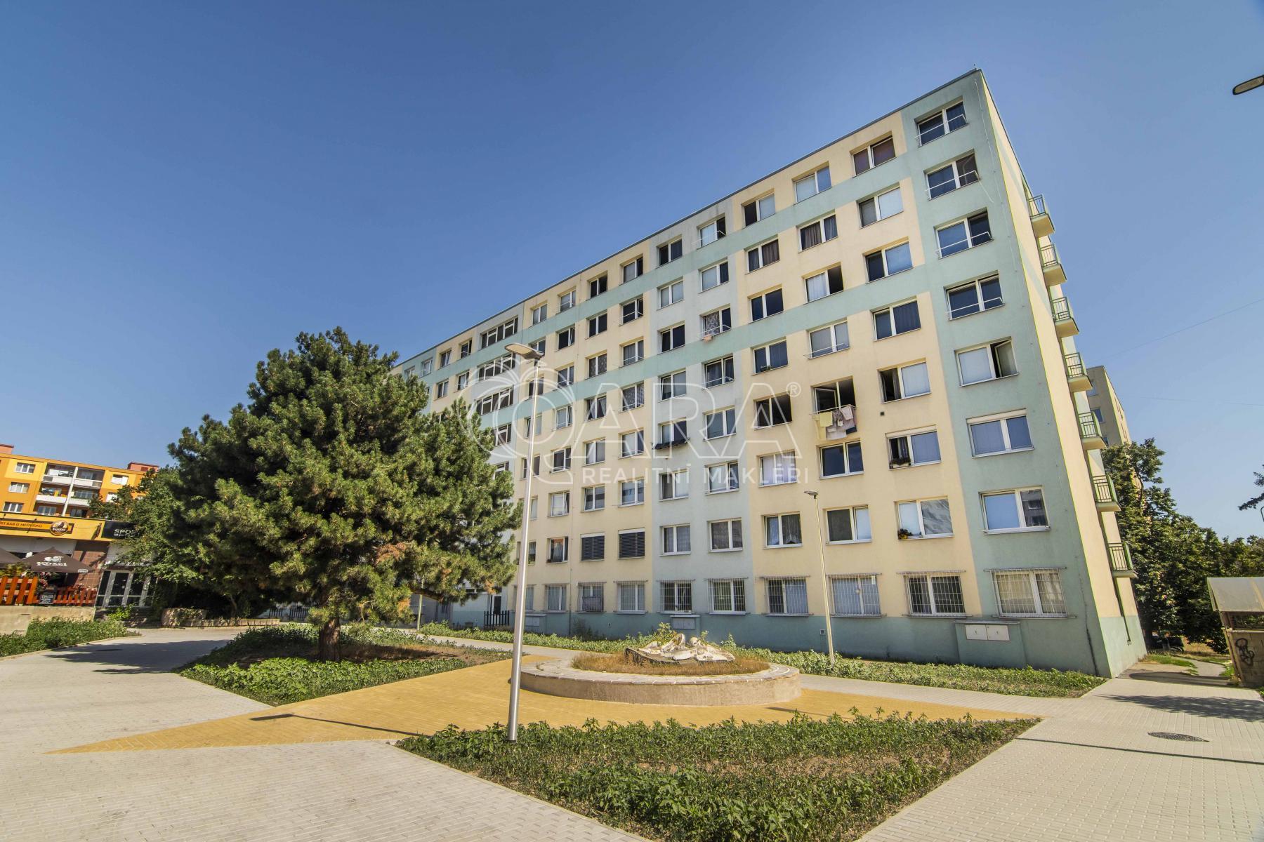 Prodej bytu 2+kk 40,2 m&sup2; s&nbsp;příslušenstvím
