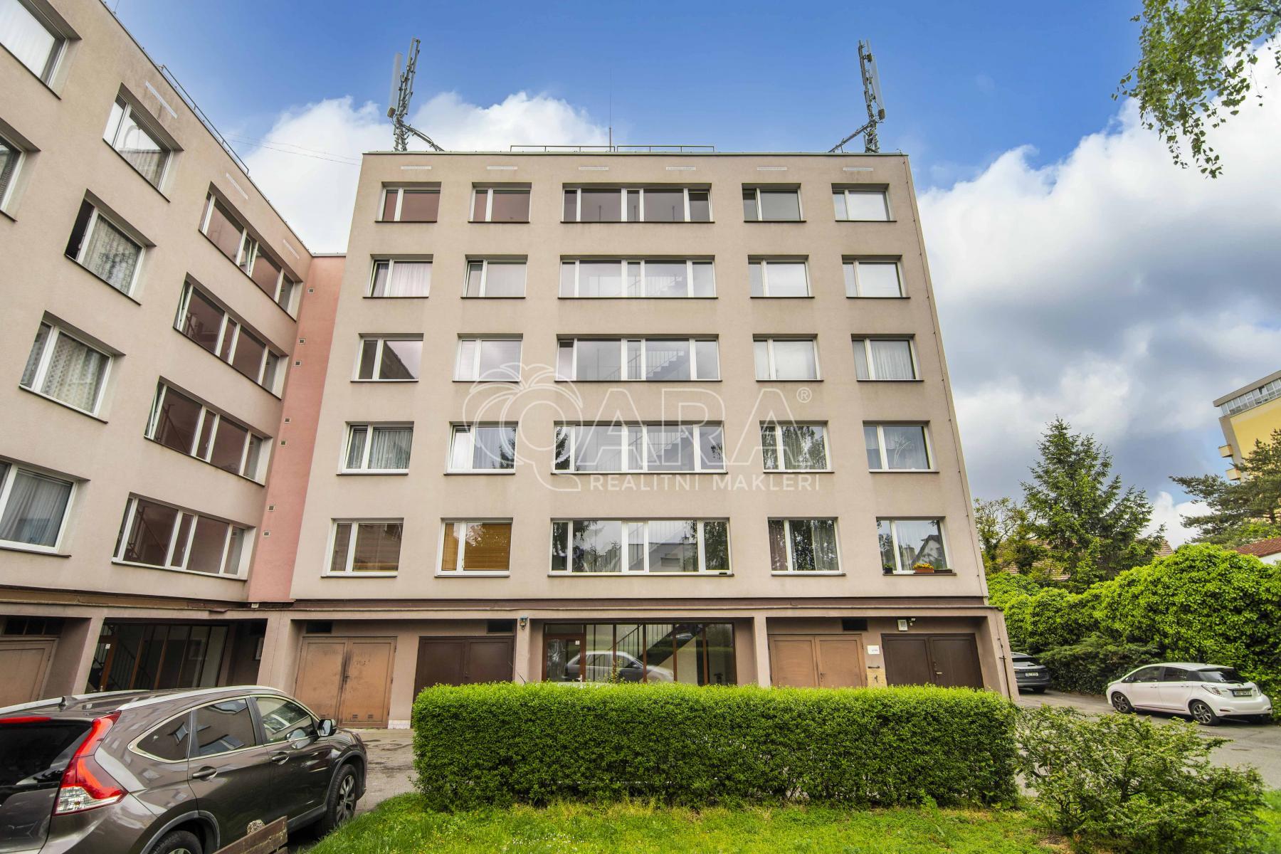 Prodej bytu 2+kk 50,3 m&sup2; s&nbsp;příslušenstvím
